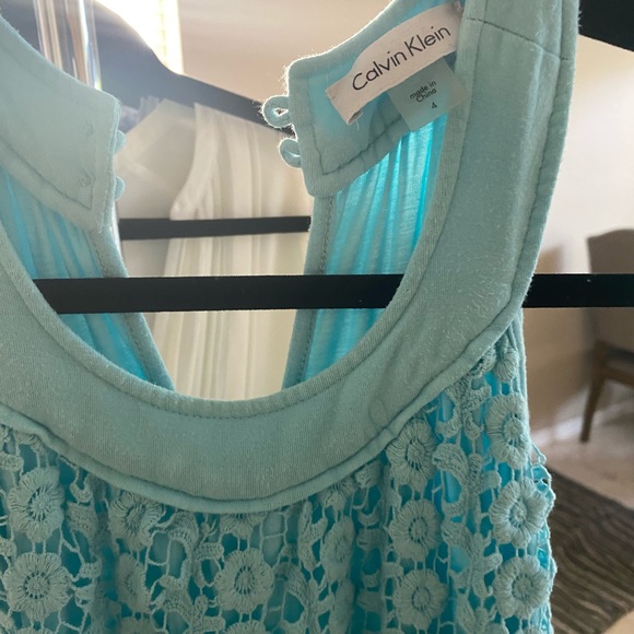 Dress - Picture 3 of 4